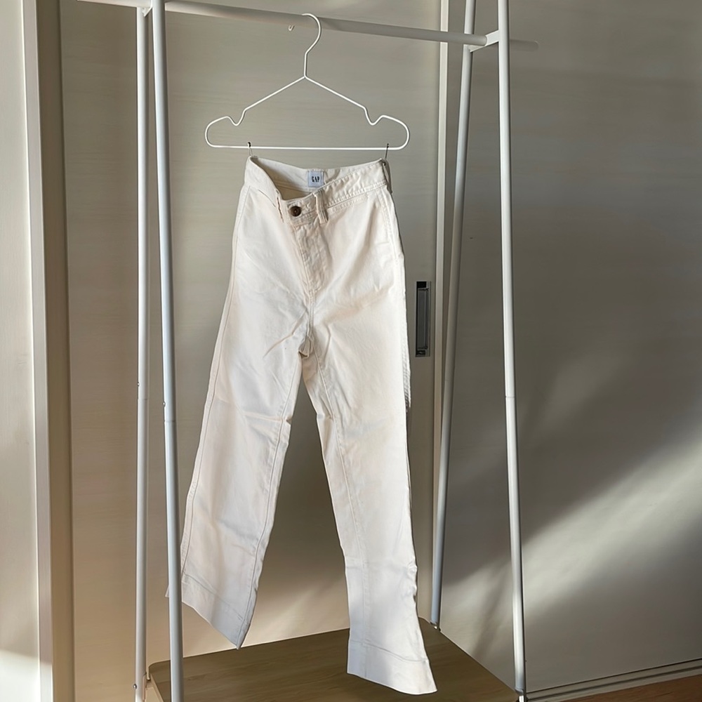 Gap Creamy White Jeans